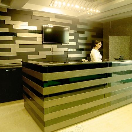 Hotel Suncity & Restaurant Hisār Extérieur photo