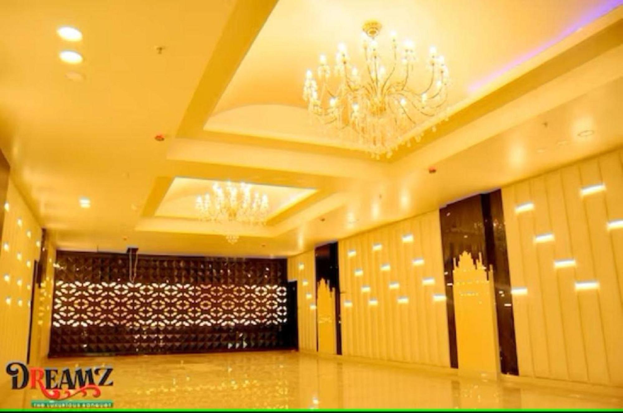 Hotel Suncity & Restaurant Hisār Extérieur photo