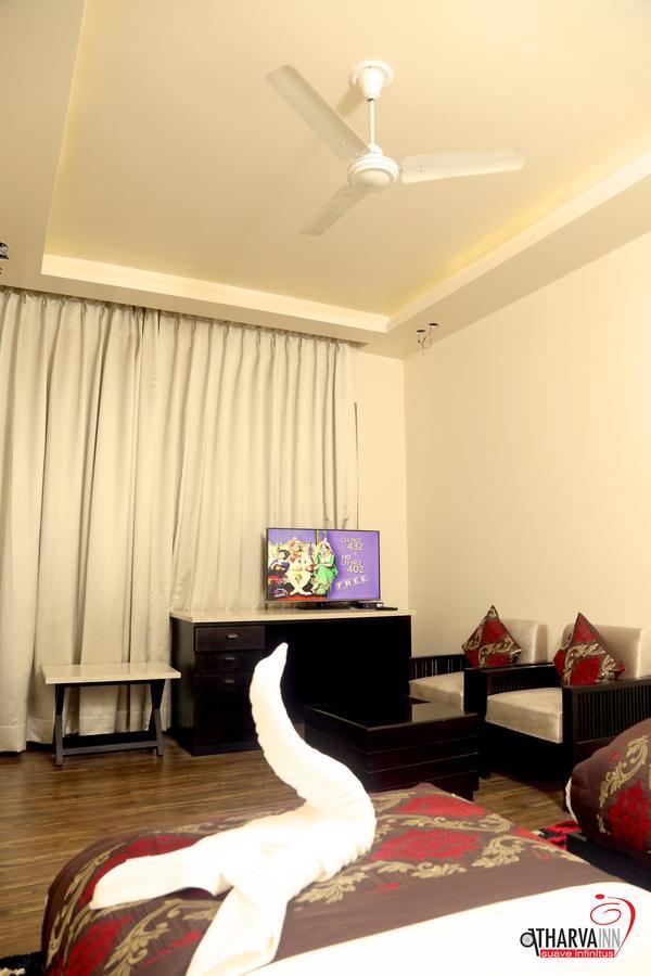 Hotel Suncity & Restaurant Hisār Extérieur photo